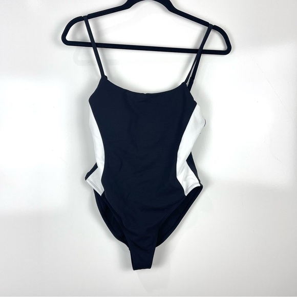 NEW WILO the Label Ribbed Color Block One Piece Swimsuit Women's Size Small - Picture 1 of 10